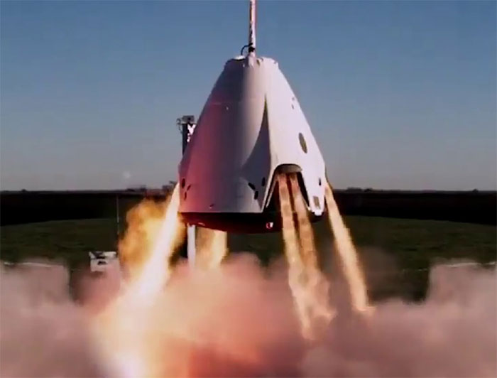SpaceX thử nghiệm hệ thống thoát hiểm của tàu vũ trụ