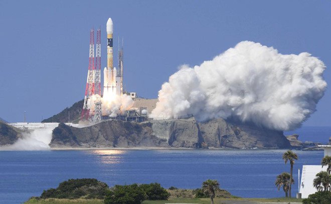 phóng tên lửa tại Trung tâm vũ trụ Tanegashima ở miền nam Nhật Bản