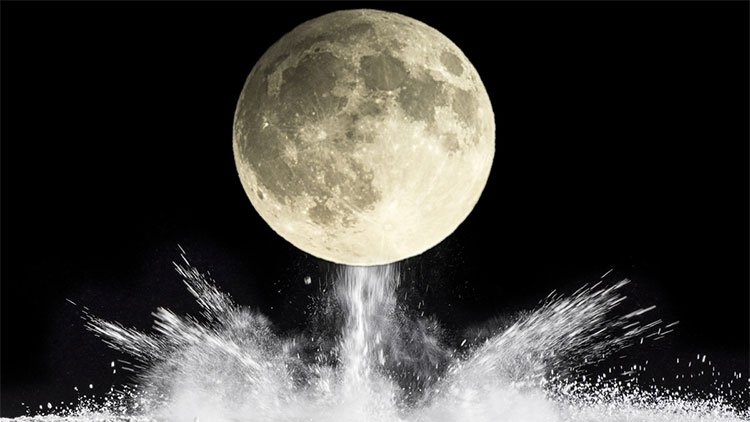 Mặt trăng suýt bị đánh bom nguyên tử như thế nào?