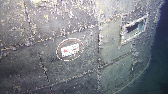 Tàu ngầm hạt nhân Komsomolets
