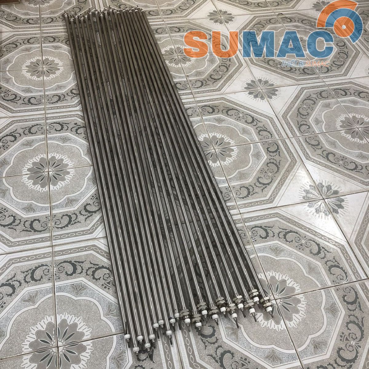 thanh-say-nhiet-thang-inox-1600mm-1200w-380v