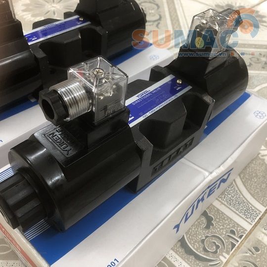 van-dien-tu-thuy-luc-dsg-03-3c2-d24v