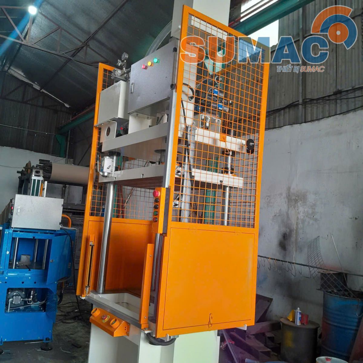 máy ép thủy lực 4 trụ 50 tấn